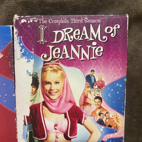 I Dream of Jeannie series - Picture 4 of 4